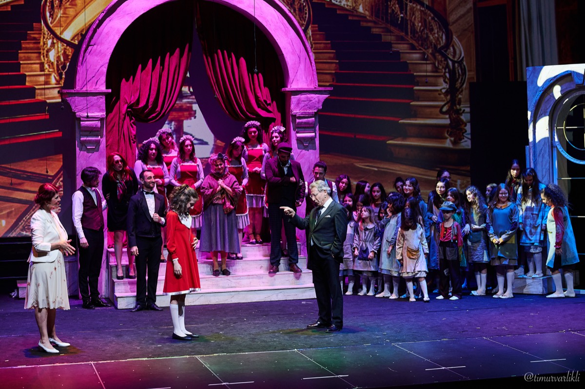 Galeri Fotoğrafı 12